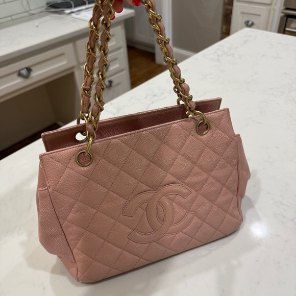 Chanel Caviar Quilted Tote - Picture 1 of 9
